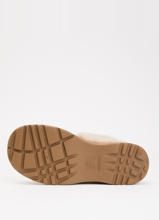 Burberry Check Shearling pantoffel van suède - detail 5 beige