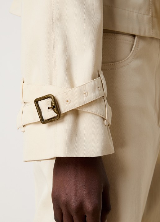 Burberry Cropped double-breasted trenchcoat met ceintuur - detail 5 creme