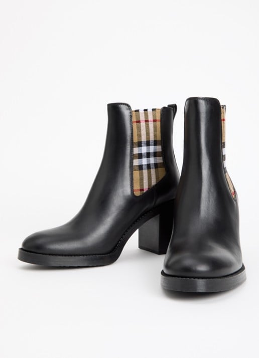 Burberry Hampstead enkellaarsje van kalfsleer - detail zwart