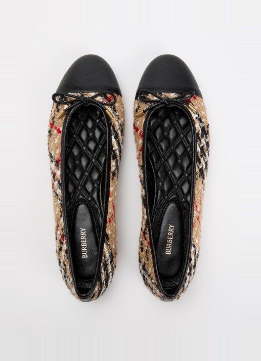 Burberry Highgate ballerina met ruitdessin en details van lamsleer - detail 3 beige