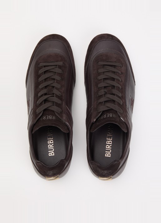 Burberry Knight sneaker van leer met details van suède - detail 2 donkerbruin