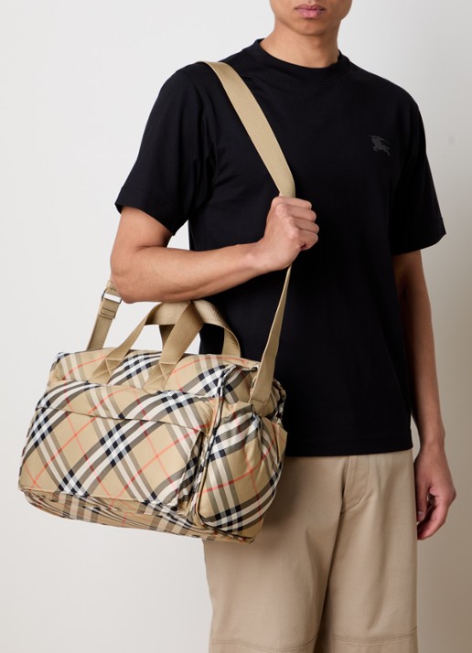 Burberry Luiertas met ruitdessin en verschoningsmat - voorkant 2 zand