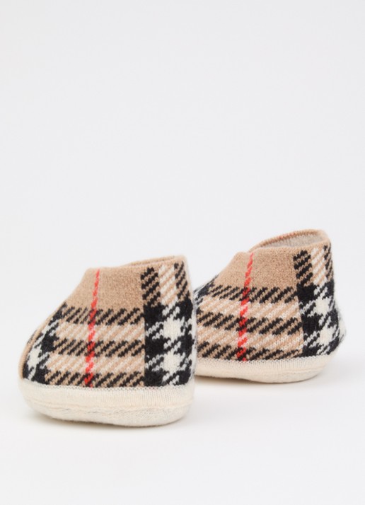 Burberry N1 Quinton babyslofje in kasjmierblend  - achterkant 4 zand