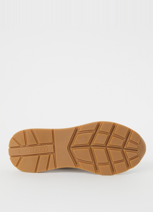 Burberry Ramsey sneaker met kalfsleren details - detail 7 donkerbeige