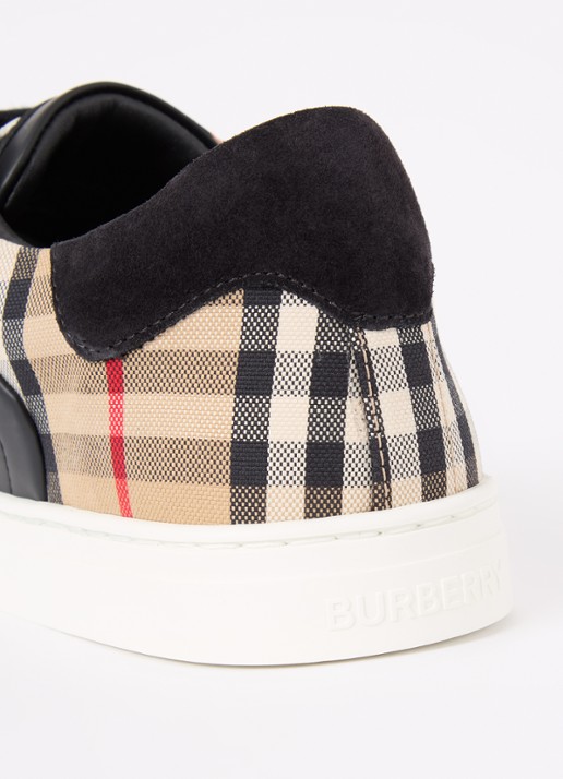 Burberry Stevie sneaker van kalfsleer met kalfssuède details  - detail 6 zwart