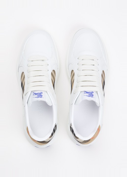 Burberry Terrace sneaker van kalfsleer met ruitdessin - detail 2 wit