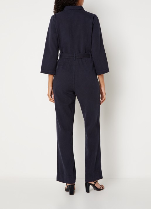 by-bar Louise straight fit jumpsuit van denim met ceintuur - achterkant blauw