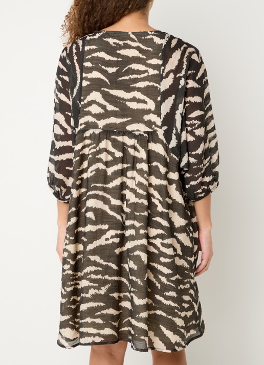 by-bar Philou mini jurk met zebraprint en ballonmouw - achterkant bronsgroen