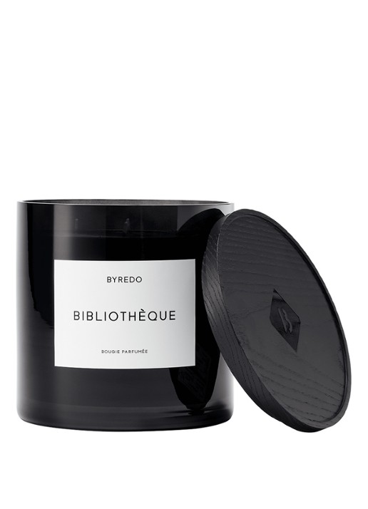 Byredo Bibliotheque Candle - geurkaars 1500 gram - voorkant 3 beige