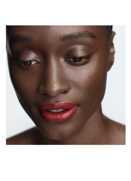 Byredo Satin Lipstick - detail 5 235 redolence