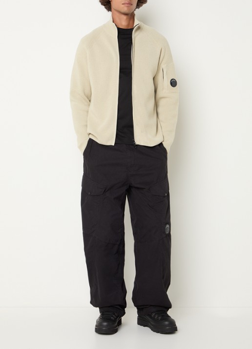 C.P. Company Grofgebreid vest met opstaande kraag - voorkant 2 beige