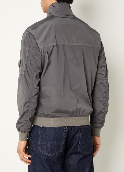 C.P. Company Jack met logo en ritszakken - achterkant grijs