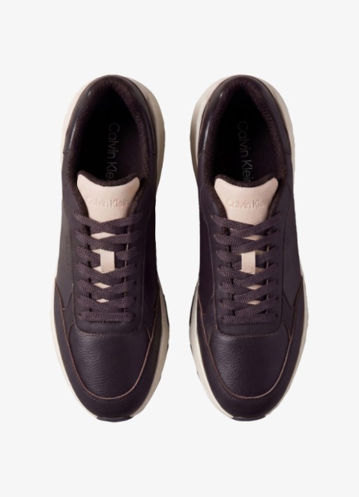 Calvin Klein Chunky Dad sneaker van leer met logo - detail 2 aubergine