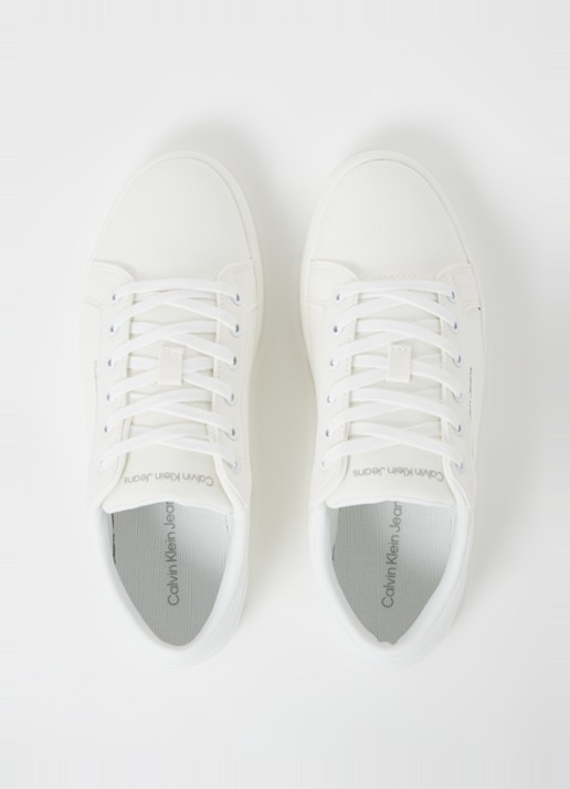 Calvin Klein Classic Cupsole sneaker van canvas - detail 2 wit