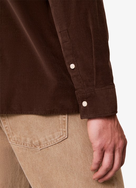 Calvin Klein Comfort fit overhemd van corduroy met borstzak - detail 4 kastanjebruin