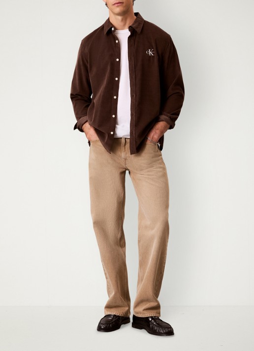 Calvin Klein Comfort fit overhemd van corduroy met borstzak - voorkant 7 kastanjebruin