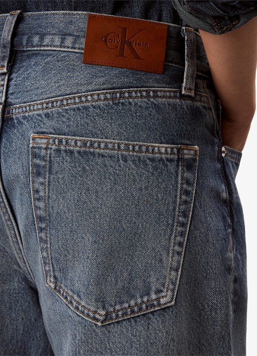 Calvin Klein High waist wide fit jeans met medium wassing - detail 7 denim