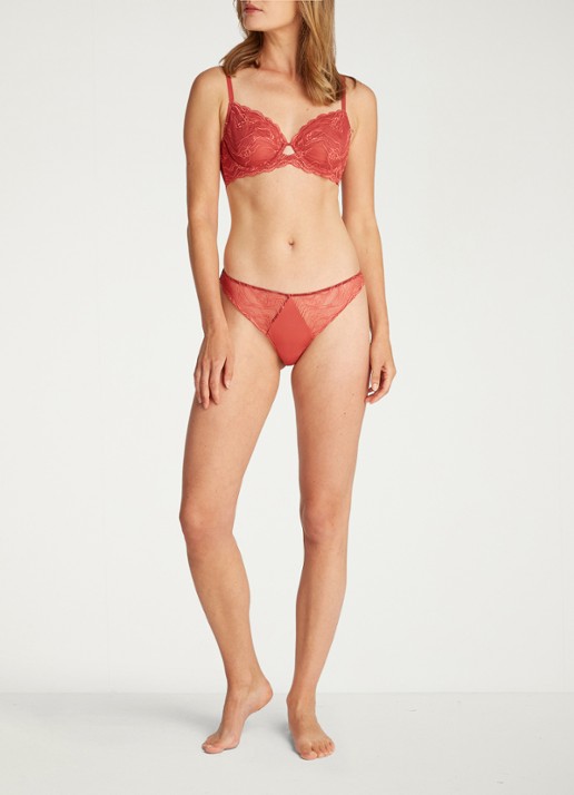 Calvin Klein Instinct string van kant - detail 3 steenrood