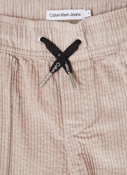 Calvin Klein Loose fit cargobroek van corduroy met logo - detail lichtgrijs
