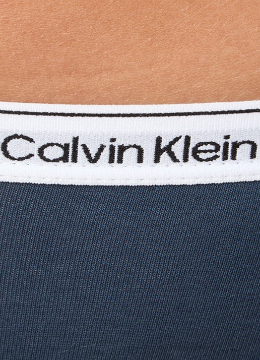 Calvin Klein Modern hipster met logoband - detail 2 ink / blauw