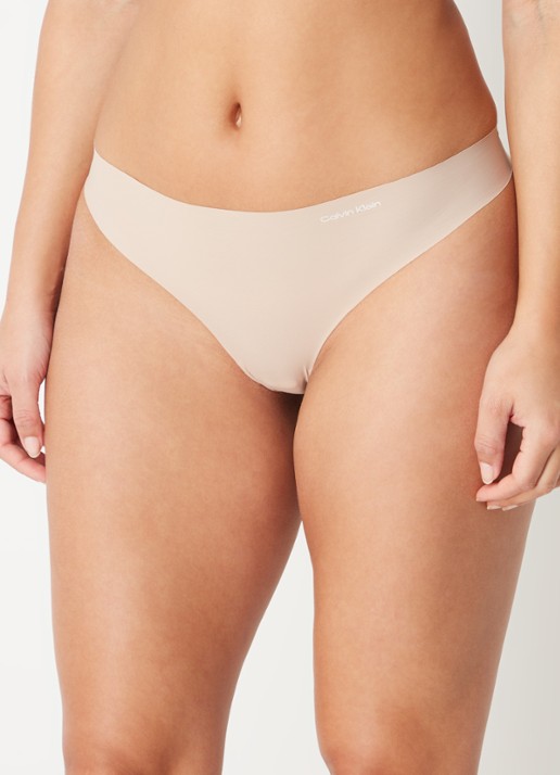 Calvin Klein Naadloze string - detail 9 donkerbeige