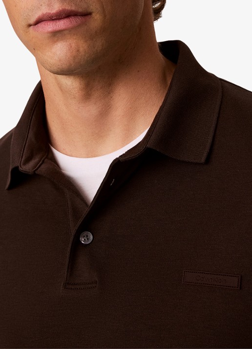 Calvin Klein Regular fit polo met logoborduring - detail 2 donkerbruin