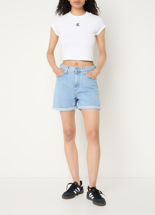 Calvin Klein Ribgebreid cropped T-shirt met logoborduring - voorkant 2 wit
