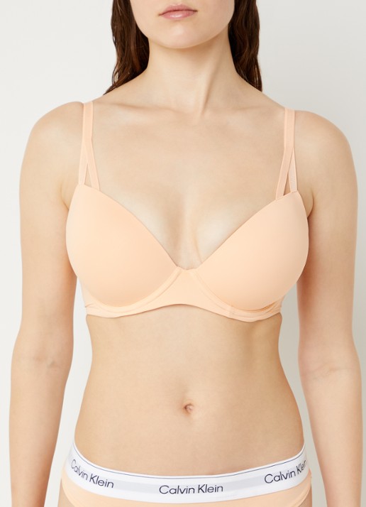 Calvin Klein Seductive Comfort push-up bh - voorkant 6 peach bliss-4rw / roze