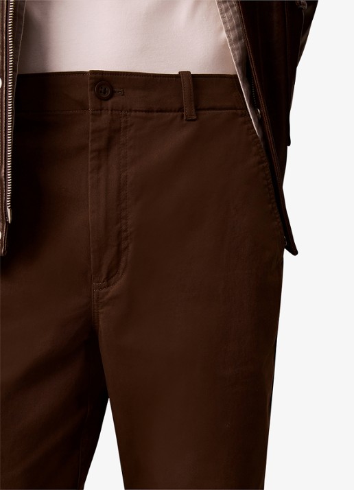 Calvin Klein Straight leg chino in katoenblend - detail 6 brown cork-wfm