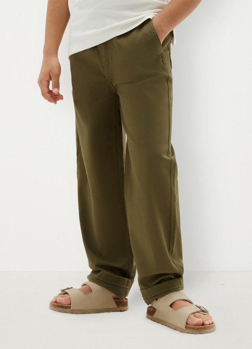Calvin Klein Straight leg chino met logo - detail olijfgroen