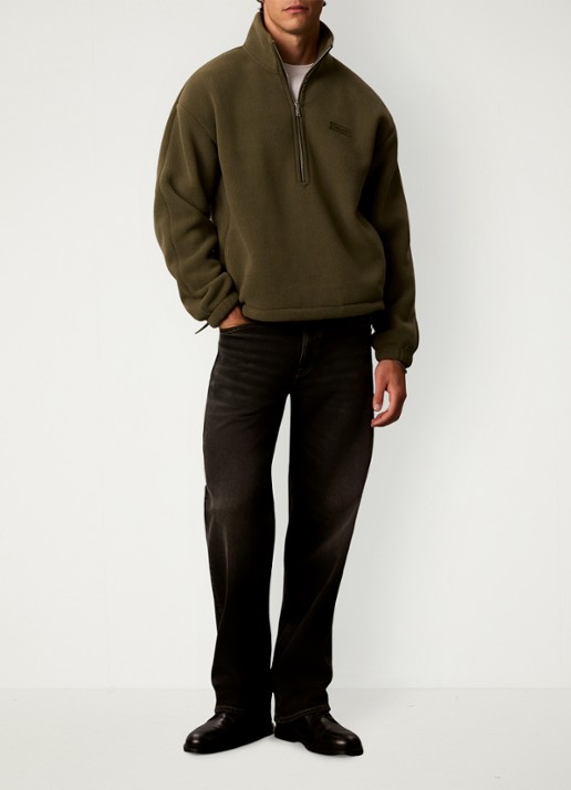 Calvin Klein Sweater met halve rits en logo - voorkant 7 olive night-li1