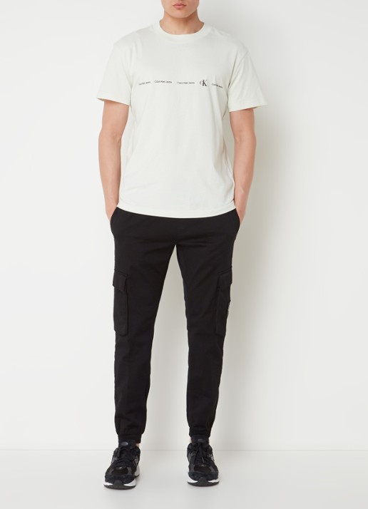 Calvin Klein T-shirt met logoprint - voorkant 3 lindegroen