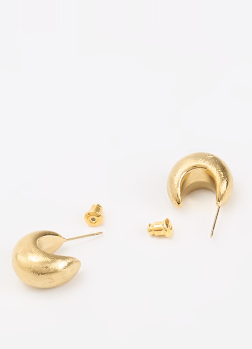 Camps & Camps Matte Plain oorstekers verguld - detail goud