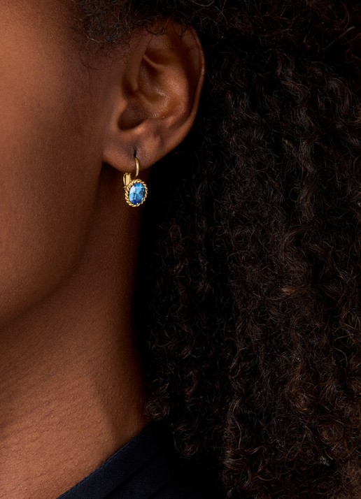 Camps & Camps Oorhangers met Swarovski kristal verguld - voorkant 2 blauw