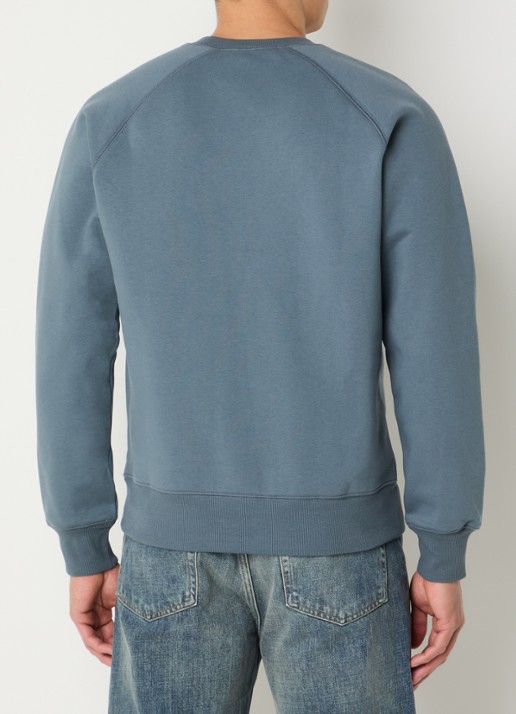 Carhartt WIP Chase sweater met logo - achterkant 3 staalblauw