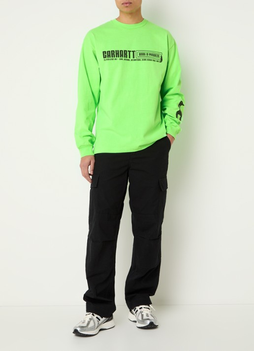 Carhartt WIP Industry T-shirt van  katoen met logo- en backprint  - voorkant 3 felgroen