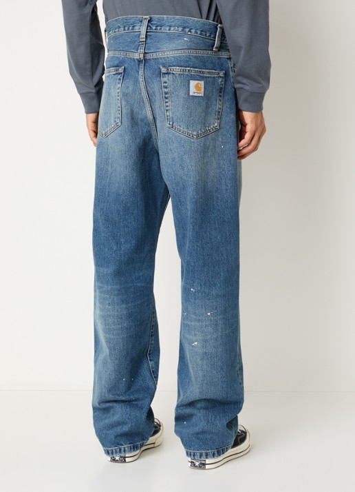 Carhartt WIP Landon Pant wide leg jeans met medium wassing  - achterkant 5 indigo