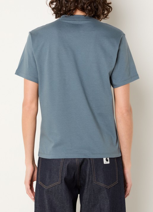 Carhartt WIP T-shirt met borstzak en logo - achterkant middengrijs