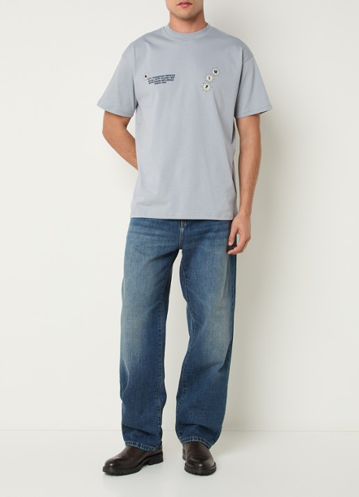 Carhartt WIP Trip T-shirt met logoprint- en backprint - voorkant 2 lichtgrijs