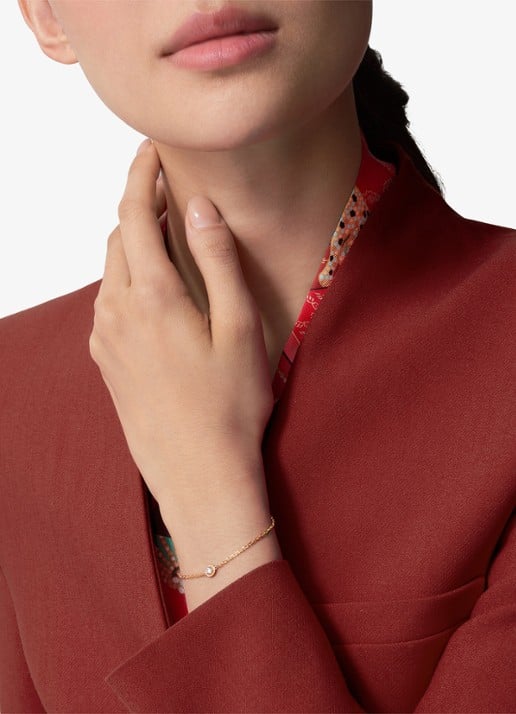 Cartier Cartier d'Amour armband, middel model van 18 karaat geelgoud met 0.13 ct met diamant CRB6062917 - voorkant 2 geelgoud