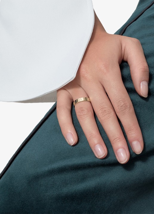 Cartier LOVE ring, klein model van 18 karaat geelgoud CRB40850 - achterkant 7 geelgoud