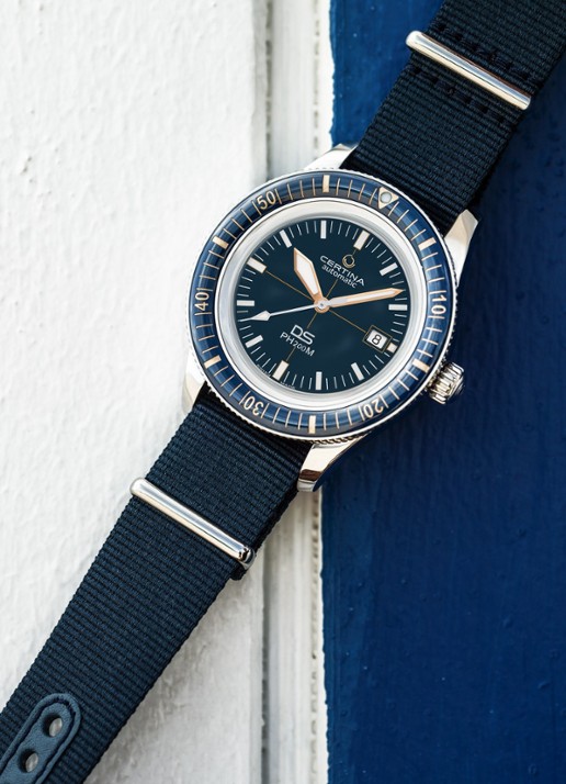 Certina DS PH200M horloge C0364071804000 - voorkant 2 zilver