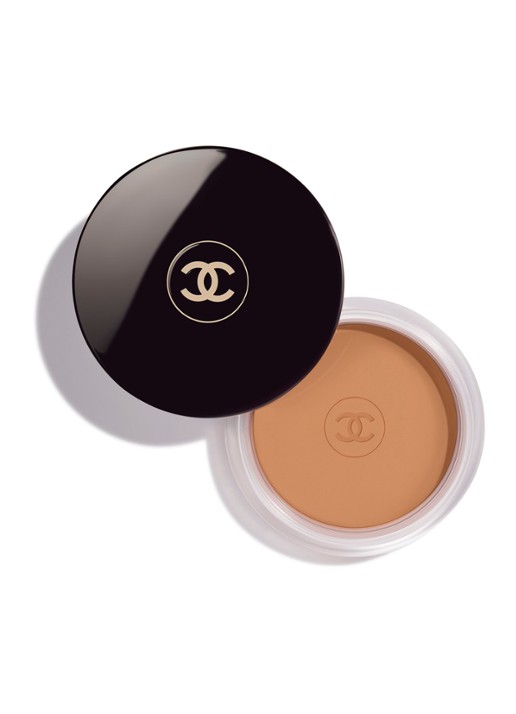 CHANEL CRÈMEGEL MET ZONOVERGOTEN FINISH. NATUURLIJKE HEALTHY GLOW MET ZONGEBRUIND EFFECT. - voorkant soleil tan bronze