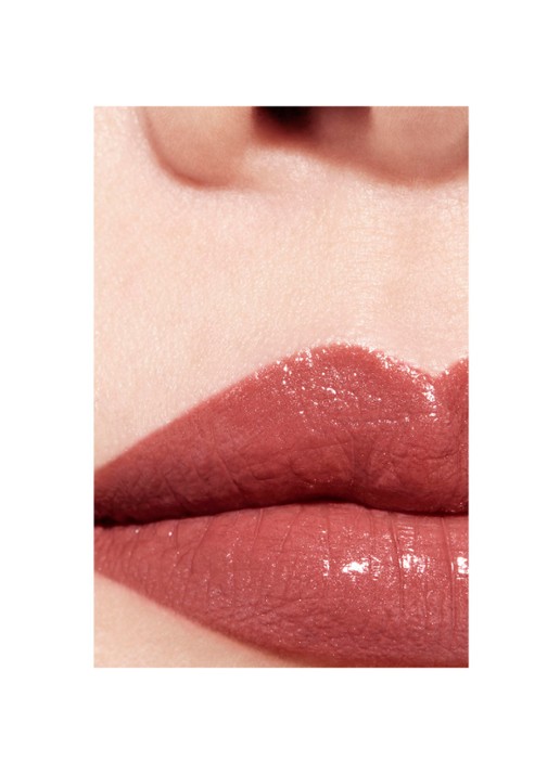 CHANEL DE LANGHOUDENDE HYDRATERENDE EN GLADSTRIJKENDE VERZORGENDE LIPPENSTIFT MET SATIJNGLANS - detail 5 105 mayfair