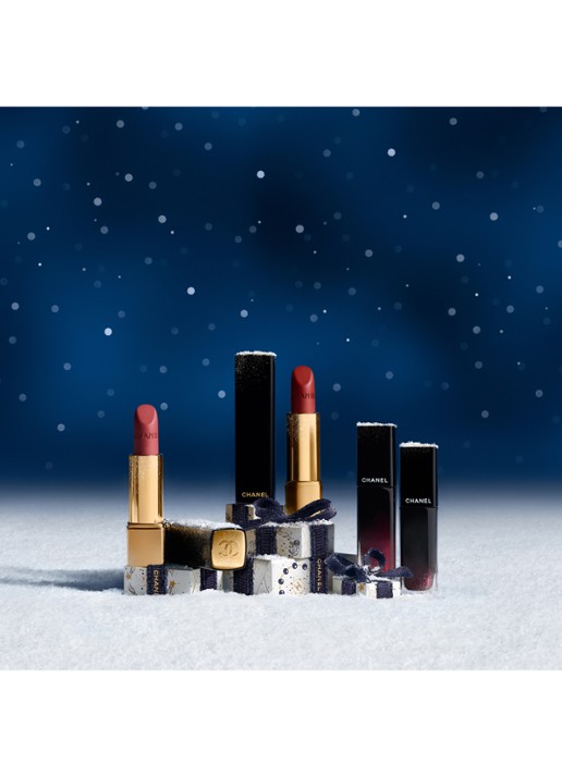 CHANEL DE UITERST LANGHOUDENDE GLANZENDE VLOEIBARE LIPPENSTIFT - detail 6 558 incandescent