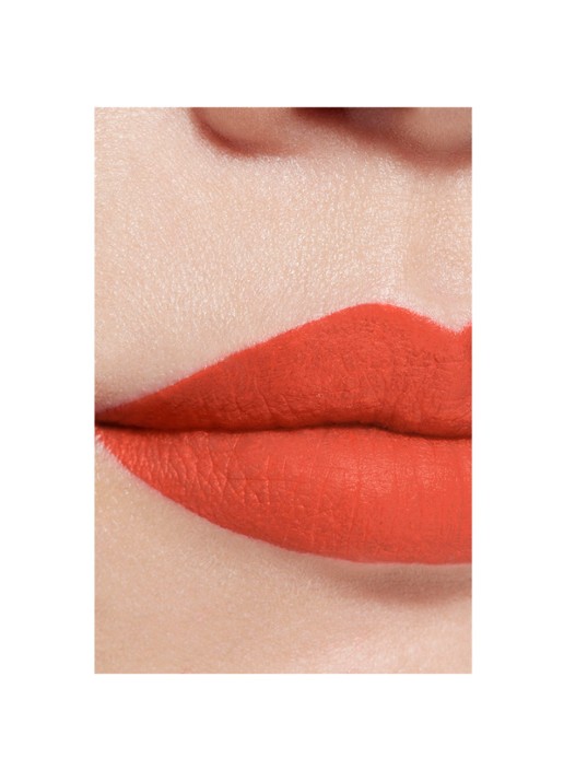 CHANEL DE ULTRA-LANGHOUDENDE INTENS MATTE VLOEIBARE LIPPENSTIFT - detail 3 214 bouleversante
