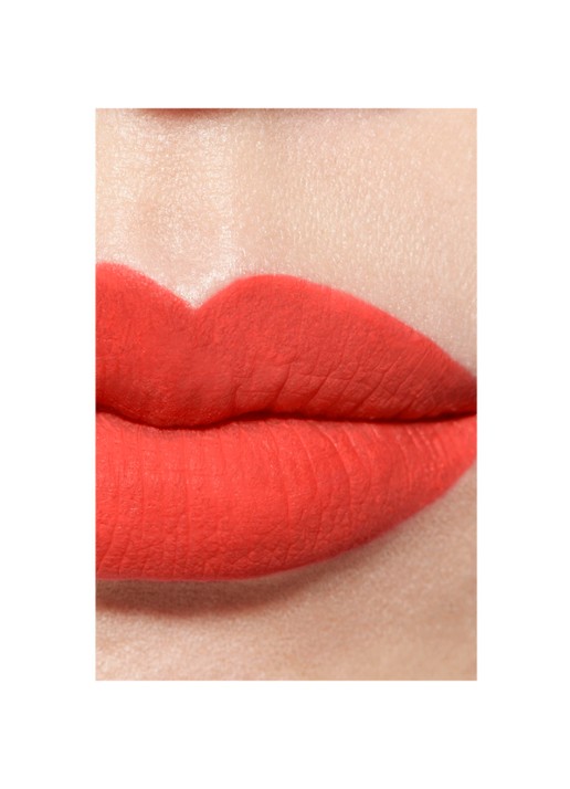 CHANEL DE ULTRA-LANGHOUDENDE INTENS MATTE VLOEIBARE LIPPENSTIFT - detail 4 222 spirituelle