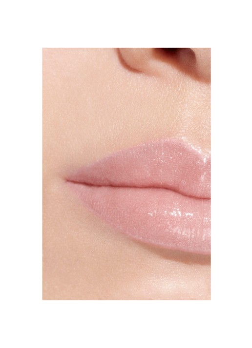 CHANEL DE VERFRAAIENDE HYDRATERENDE GETINTE BALSEM MET INTENSITEIT OP MAAT - detail 4 912 dreamy white