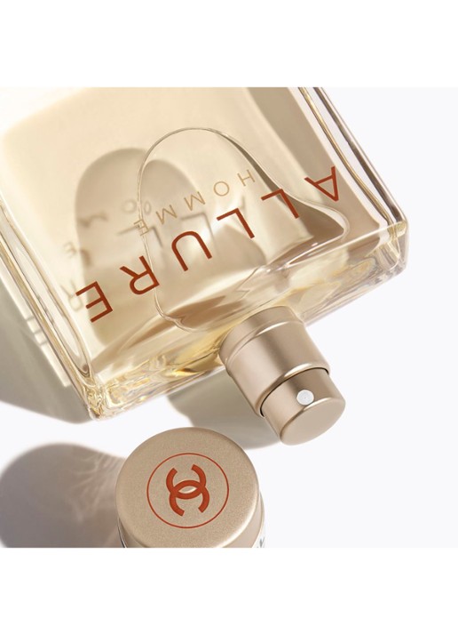 CHANEL EAU DE TOILETTE VERSTUIVER - voorkant 2 undefined