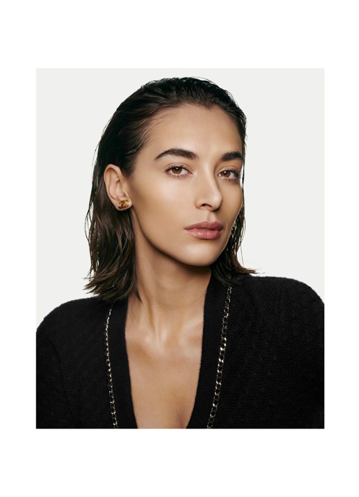 CHANEL EGALISEREN – LATEN STRALEN – HYDRATEREN. - detail 4 bo33